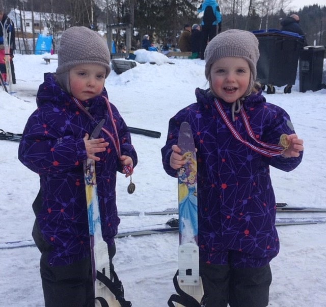 To fornøyde deltagere etter målgang:)