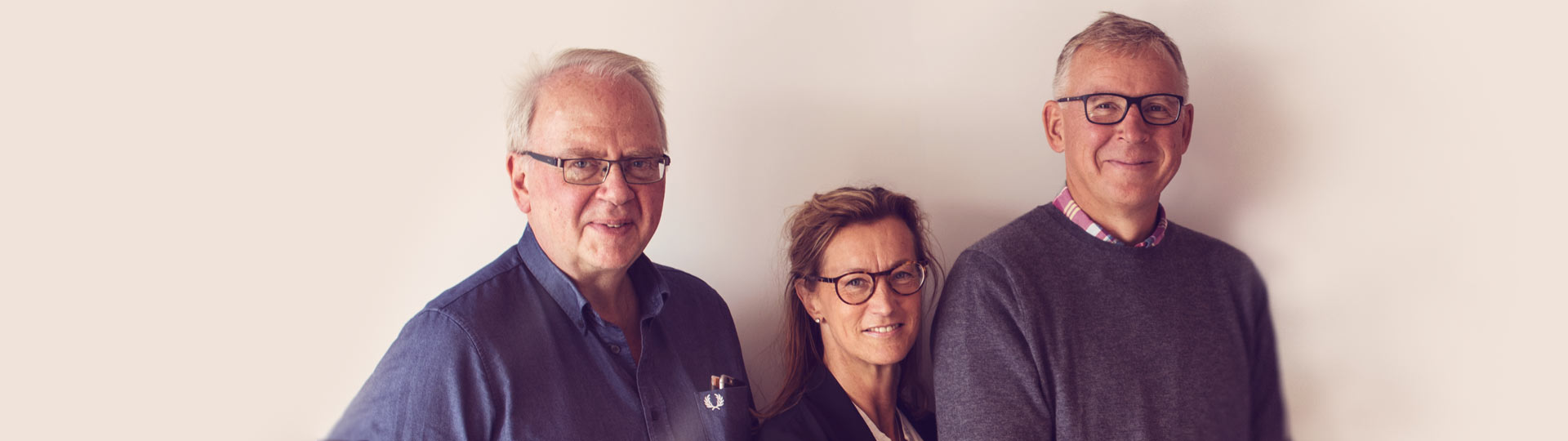 Bilde av professor Jon Karlsson, professor Roald Bahr og idrettsfysioterapeut PhD Anna Frohm